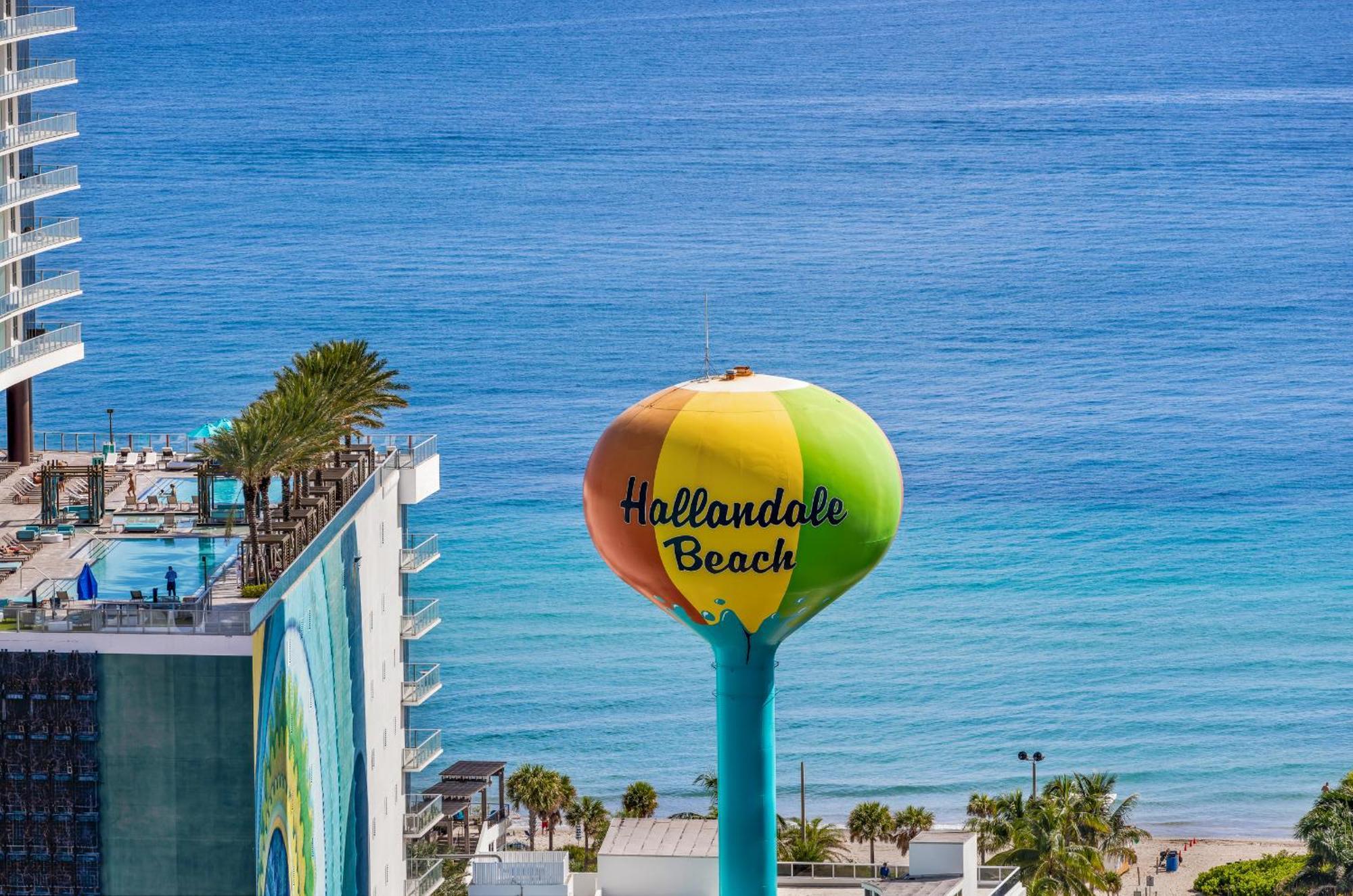 Resort-Style Living With Direct Ocean Views - 3Br Beauty Hallandale Beach Exterior photo